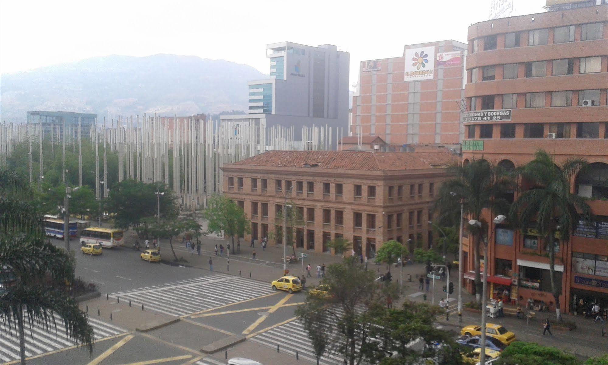 Hotel Plaza Mayor Medellín Kültér fotó